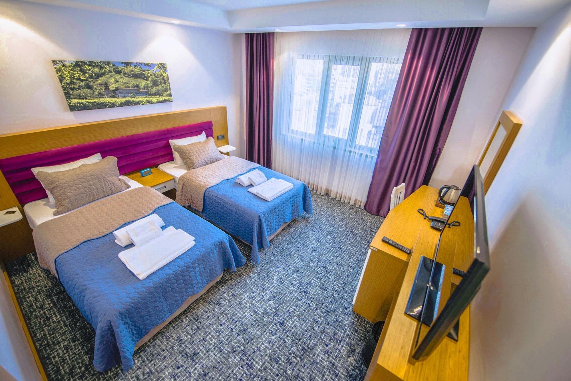 Golden Inn Hotel Uzungoel Exteriör bild